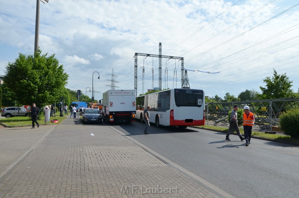 Endgueltige Bergung KVB Bus Koeln Porz P643.JPG - Miklos Laubert